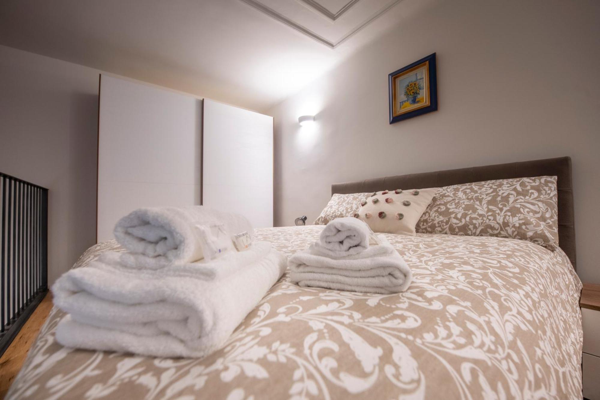 258 - The Loft In Largo Zecca - Luxury Nel Cuore Di Genova 外观 照片